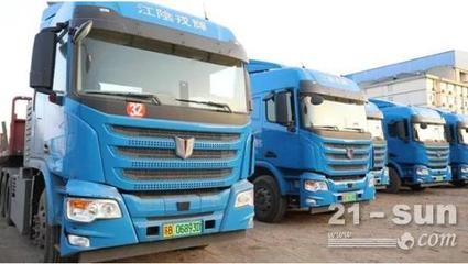 每公里節(jié)省2元！聯(lián)合卡車純電動重卡在江蘇盛放，道路普貨運輸未來可期
